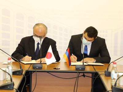 ՏԿԵ նախարարությունում ստորագրվել են 150 հազար դոլարի դրամաշնորհային պայմանագրեր