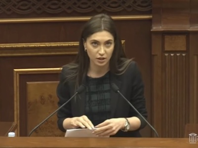 Դու ամբողջությամբ սուտ ես, Նիկոլ. Աննա Մկրտչյանը՝ ԱԺ ամբիոնից