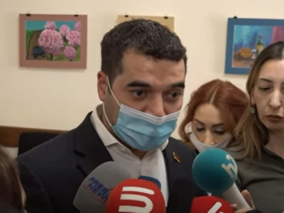 Գերասիմը մեղավոր չի, իր շեֆերն են մեղավոր, որ իրեն էստեղ են բերել․ Հրաչյա Հակոբյանը՝ երեկվա ծեծկռտուքի մասին