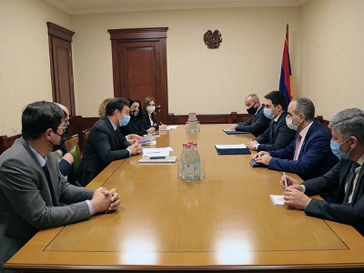 Ռուստամ Բադասյանը հանդիպել է Զարգացման ֆրանսիական գործակալության տարածաշրջանային ղեկավարի հետ