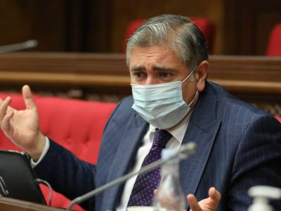 Արթուր Խաչատրյան. Իշխանությունը փորձում է հապճեպ մի շարք կարեւոր օրենսդրական նախաձեռնություններ առաջ տանել