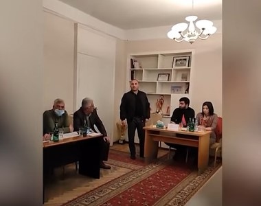«Գիտես, չէ՞, որ քո համար չի արվում». ընդդիմադիր ուժի ղեկավարը՝ իր 1 ձայնի շնորհիվ Թալինի համայնքապետ ընտրված Սափեյանին