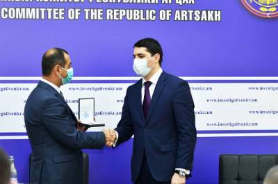 «Հրապարակ». Որեւէ վաստակ չունեցող Քյարամյանին պարգեւատրել են «Վաստակի համար» մեդալով
