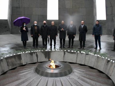 Deputies of Iranian Majles visit Armenian Genocide Memorial Complex