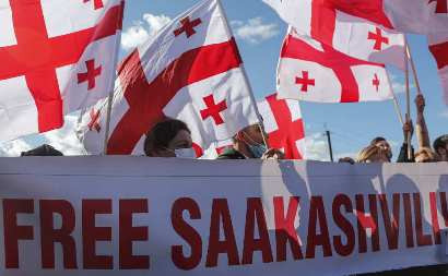 Georgians holding demonstration demanding Saakashvili's release in Tbilisi