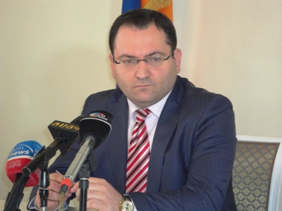 Հայէկոնոմբանկի «Մարտունի» մասնաճյուղի կառավարիչը հափշտակել է 618.000 ԱՄՆ դոլլար գումար եւ գտնվում է ազատության մեջ