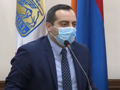 Դուք ստում եք. միշտ սիրուն կարծիքներով փաթեթավորել եք ձեր ֆրակցիայից թռնելը. Լեւոն Հովհաննիսյանը՝ Իզաբելլա Աբգարյանին