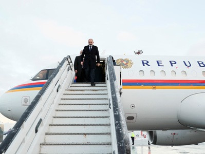 Пашинян с рабочим визитом прибыл в Россию