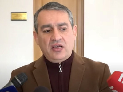 Արթուր Ղազինյանն անգամ ԱԱԾ-ին չի դիմել, որ գաղտնիության թույլտվությունը ստանա․ Արմեն Խաչատրյան