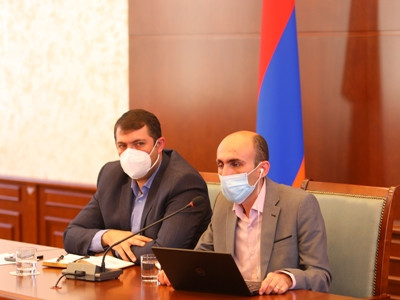 Արցախի պետնախարարը բուժկենտրոնների ղեկավարների հետ քննարկել է լրիվ անվճար բուժօգնության ծրագրի ներդրման հարցը