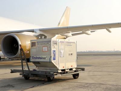 Hungary donates 100,000 doses of AstraZeneca vaccine to Armenia (PHOTOS)
