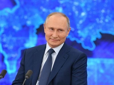 Putin congratulates Armenia President Sarkissian, PM Pashinyan on New Year and Christmas holidays