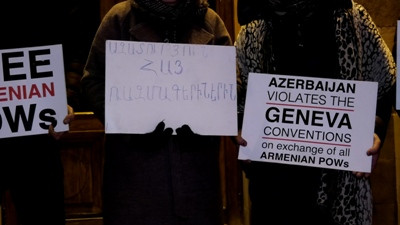 Parents of captives in Azerbaijan holding sit-in outside Armenia government building