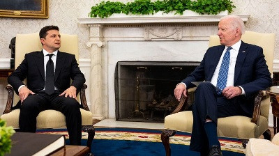 Biden tells Zelenskyy about responding ‘decisively if Russia further invades Ukraine’