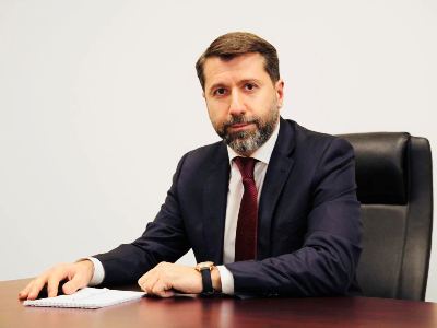 Կարեն Անդրեասյանը չի պարզաբանում՝ ինչու դեռ իշխող կուսակցության անդամ չէ