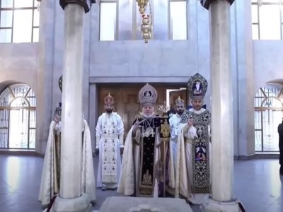 Catholicos of All Armenians serving Christmas Divine Liturgy