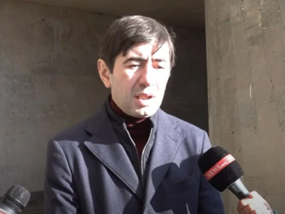 Ալեքսանդր Ազարյանը դատական համակարգի առաջամարտիկներից մեկն է. Վազգեն Ռշտունի