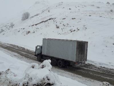 Մեղրիի լեռնացքում կատարվում են ձնամաքրման աշխատանքներ
