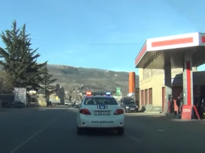 Ճանապարհային ոստիկաններն ու Իջևանի բաժնի ծառայողները գողացված համարանիշ են հայտնաբերել