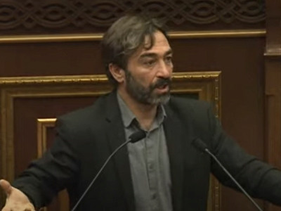 Գեղամ, «գրազ» կգամ, չես քվեարկելու նրա համար, որովհետև դու դաշնակցական ես. Արթուր Մանուկյանը՝ Գեղամ Մանուկյանին