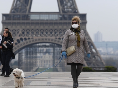 France announces gradual lifting of coronavirus restrictions
