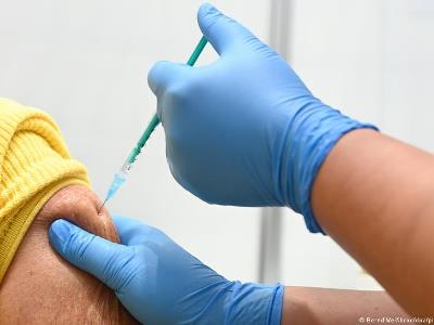 Странам ЕС поручено подготовиться к введению четвертой дозы вакцины от коронавируса