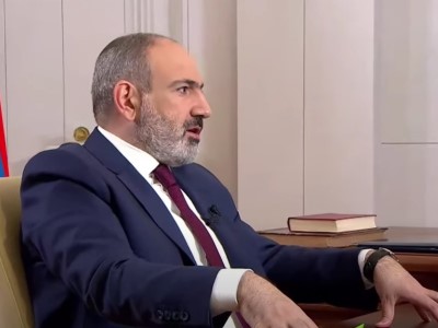 Pashinyan speaks on need to resolve issue of regulating rules of journalistic ethics