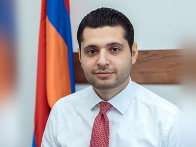 Փոխվարչապետ Համբարձում Մաթևոսյանը Երևանի նորընտիր քաղաքապետին է ընդունել