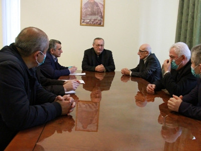 Արցախի խորհրդարանի ղեկավարը հանդիպել է «Արցախի փրկություն» շարժման ներկայացուցիչներին