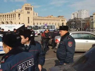 Drivers protesting at Yerevan Republic Square