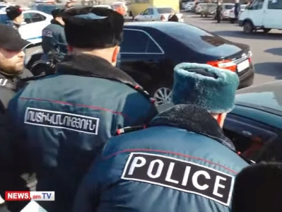 Yerevan police apprehend 5 of drivers protesting against impending increase in auto insurance premiums