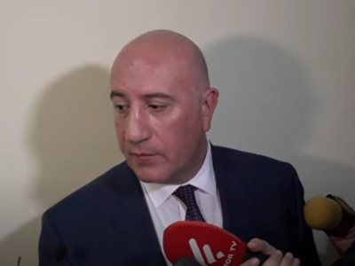 Բանակի օրը չնշվեց կորոնավիրուսի պատճառով. հրավիրատոմսերը բաժանված էին. Արման Սարգսյան