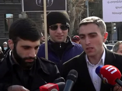 Armenia drivers resume protest against increase in auto insurance premiums