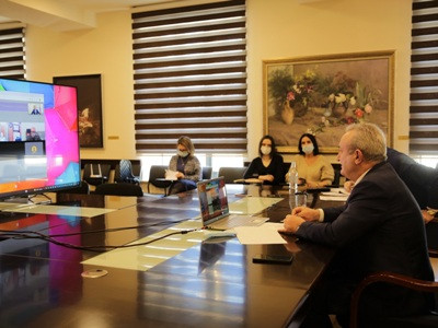 Վահրամ Դումանյանը տեսակապի միջոցով զրուցել է Իրանի գիտության, հետազոտությունների և տեխնոլոգիաների նախարարի հետ