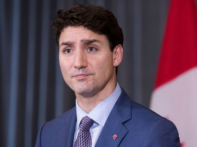Trudeau says trucker protests block Canada's economy