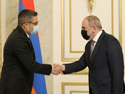 Armenia PM receives Syrian ambassador