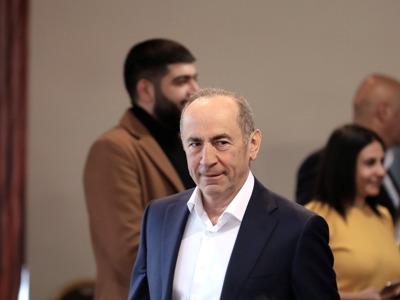 Armenia ex-president can't imagine a peace treaty with Azerbaijan without mutual recognition of territorial integrity
