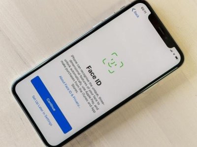 Apple-ը կհրաժարվի «թաքնված» տեսախցիկներից