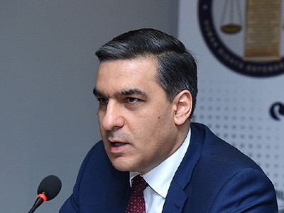 Օմբուդսմենն այցելել է ադրբեջանցի պատգամավորների այցի դեմ բողոքի ակցիայի բերման ենթարկված մասնակիցներին