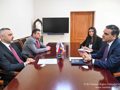 Արման Թաթոյանը Հայաստանում Բուլղարիայի դեսպանին է ընդունել