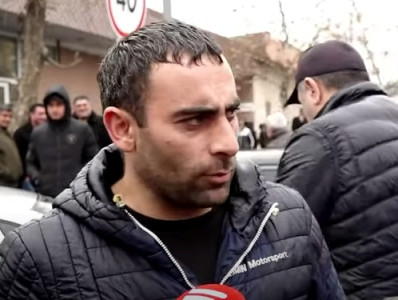 Արդեն փոշմանել ենք, որ «Նիկոլ վարչապետ» գոռացինք. Ինչ լինում է, ասում են՝ նախկիններ. Փարաքարի բնակիչը՝ Փաշինյանին