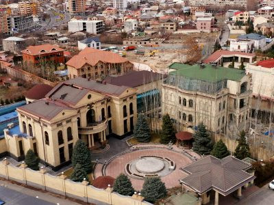 Հովիկ Աբրահամյանի ընտանիքի դղյակը վաճառվել է. ո՞վ է գնորդը. Civilnet.am