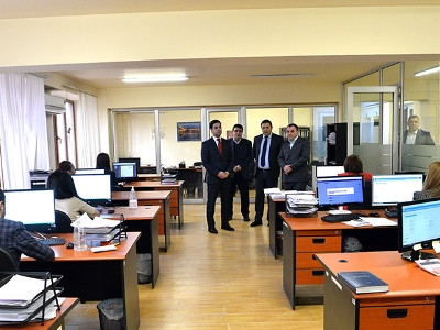 Ռուստամ Բադասյանն աշխատանքային այցով եղել է հարկային ծառայության կառուցվածքային ստորաբաժանումներում