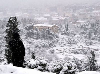 It snows in Athens