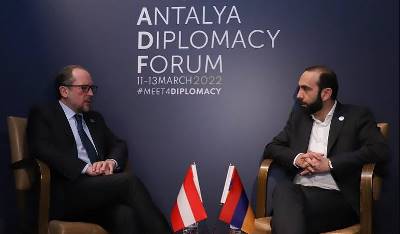 Armenian and Austrian FMs discuss regional security issues