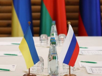 Զելենսկիի գրասենյակի ղեկավարի խորհրդականը համարում է, որ ՌԴ-ի հետ բանակցությունները փոխզիջման են տանում. «Կոմմերսանտ»