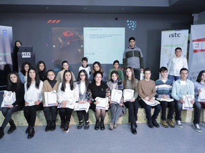 Մարտի 14-ը Մաթեմատիկայի միջազգային օրն էր. ամփոփվել է «ՄԱԹԵՄարդ» արշավը. ԿԳՄՍՆ