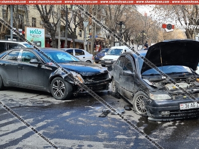 Հայաստանի օլիմպիական կոմիտեի դիմաց բախվել են Cadillac-ն ու Opel Astra-ն, կա վիրավոր