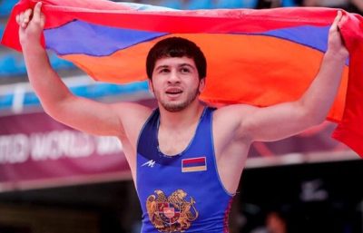 «Ժողովուրդ». Ըմբիշ Մալխաս Ամոյանը պատասխանել է Վահրամ Դումանյանին