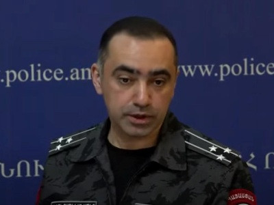 Փոխոստիկանապետը խուսափել է ուղիղ պատասխանել «Ո՞վ է զբաղվում Փաշինյանին վիրավորողների բացահայտմամբ» հարցին